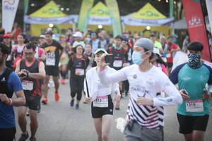 BIB: 
                            <button type="button" onclick="openModal(19554357)" class="btn btn-primary btn-sm float-right btn-popup" data-toggle="modal" data-target=".modal-high-quality">
                        <i class="fas fa-shopping-cart"></i> Add to Cart
                    </button>
                                            <button type="button" onclick="isThisMe(19554357, true)" class="btn btn-success btn-sm float-right btn-popup btn-isme hidden" data-toggle="tooltip" data-placement="bottom" title="นี่คือรูปของคุณใช่ไหม คลิกที่นี่เพื่อเอาเข้าอัลบั้ม">
                        <i class="fas fa-plus"></i> Add to album
                    </button>
                    <button type="button" onclick="isThisMe(19554357, false)" class="btn btn-warning btn-sm float-right btn-popup btn-isnotme hidden">
                        <i class="fas fa-ban"></i> Remove from album
                    </button>